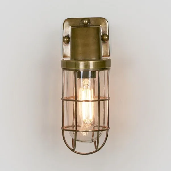 © Royal London Outdoor Wall Light - Antique Brass