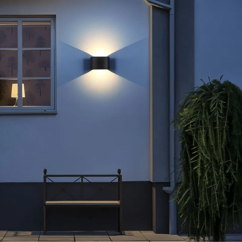 Luminara Outdoor Wall Lamp