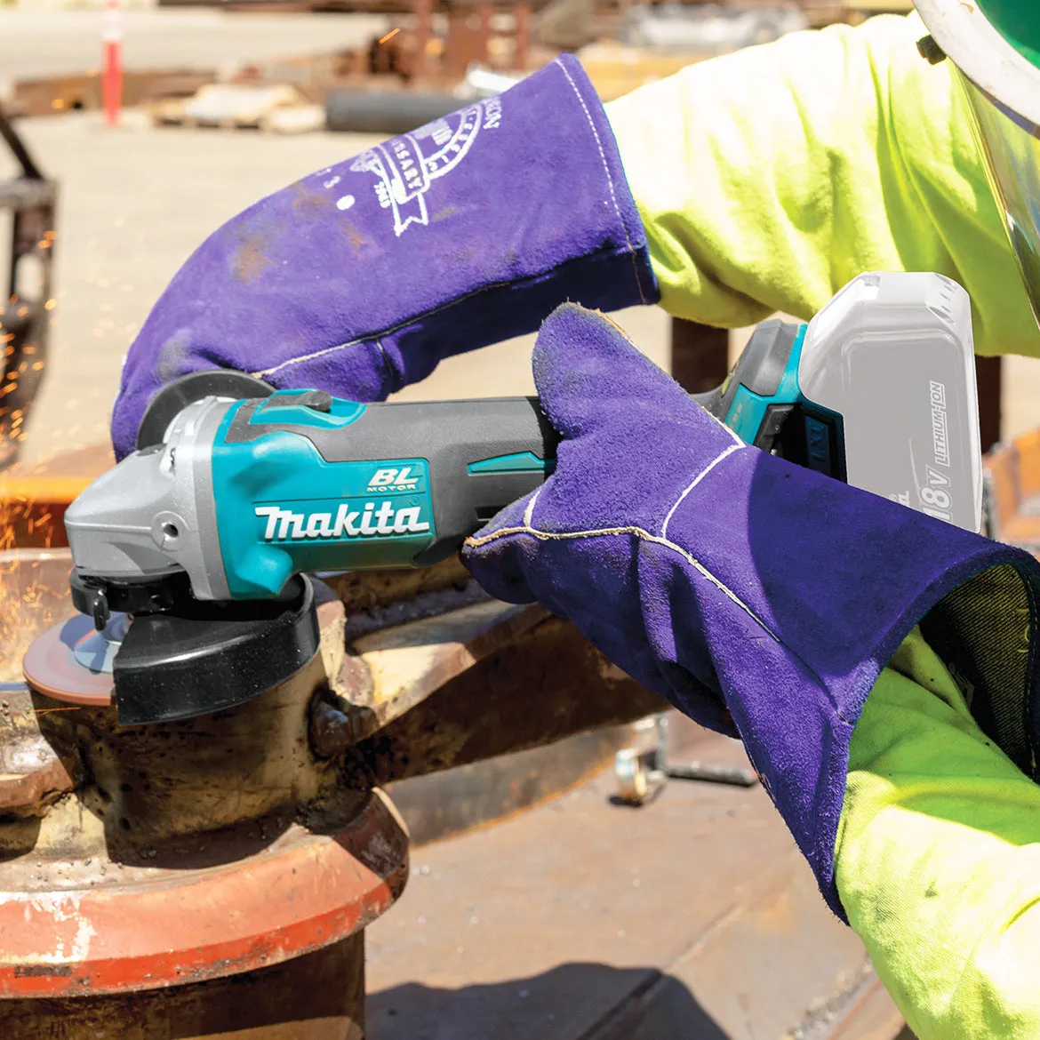 Makita XAG04Z 18-Volt 5-Inch Brushless Cordless Cut-Off/Angle Grinder- Bare Tool