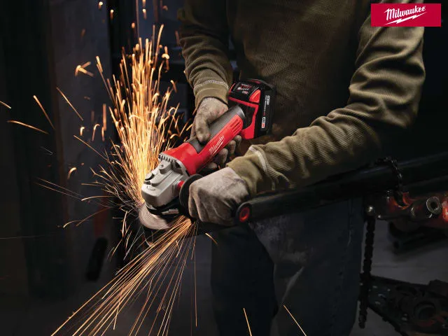 Milwaukee 18V HD18 AG-0 115mm Angle Grinder