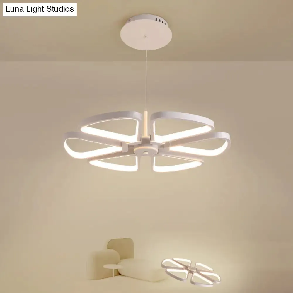 Modern LED Clover Chandelier Pendant: Metallic White Ceiling Lamp for Living Room