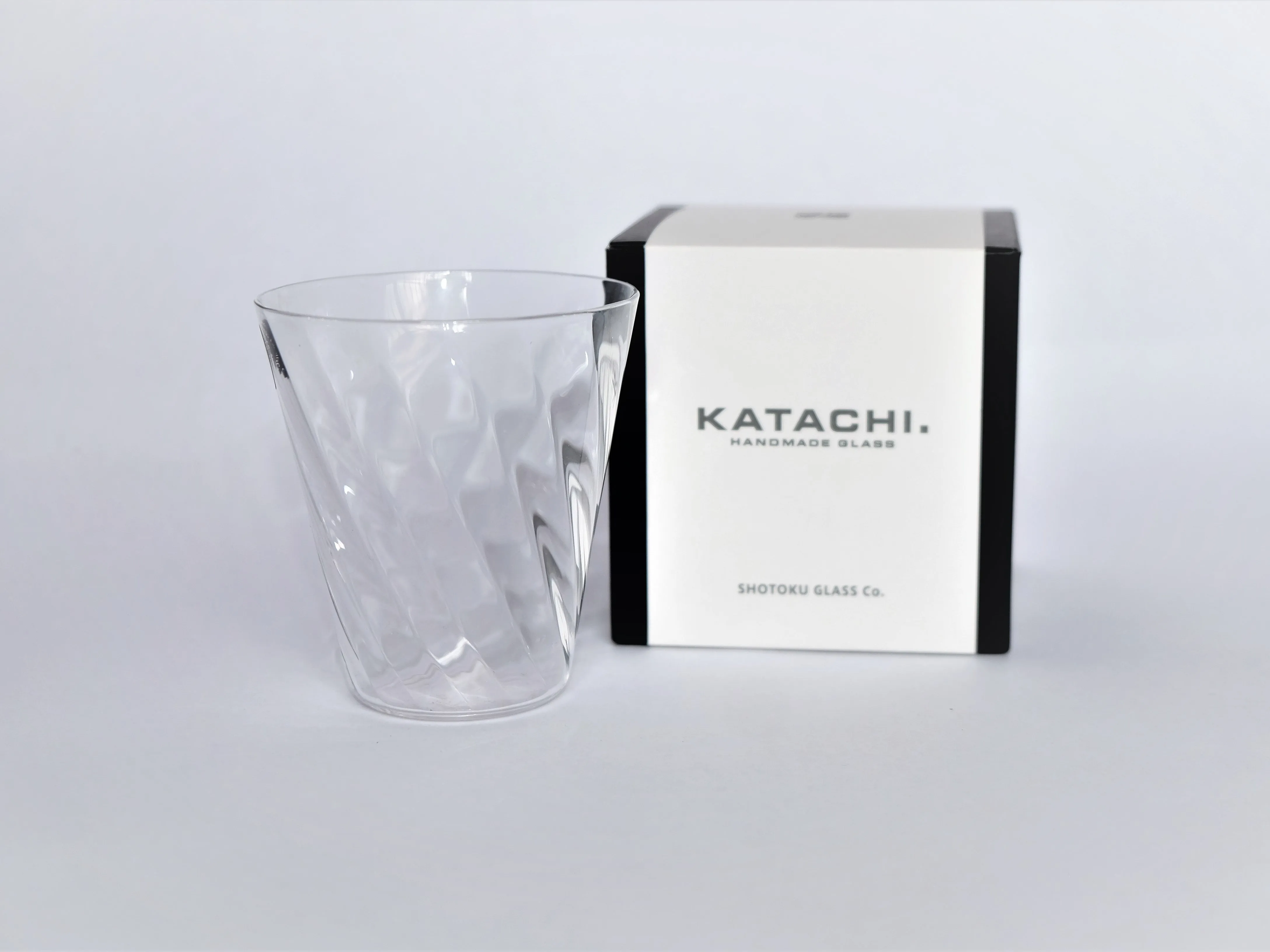 Shotoku Glass Katachi: V Glass