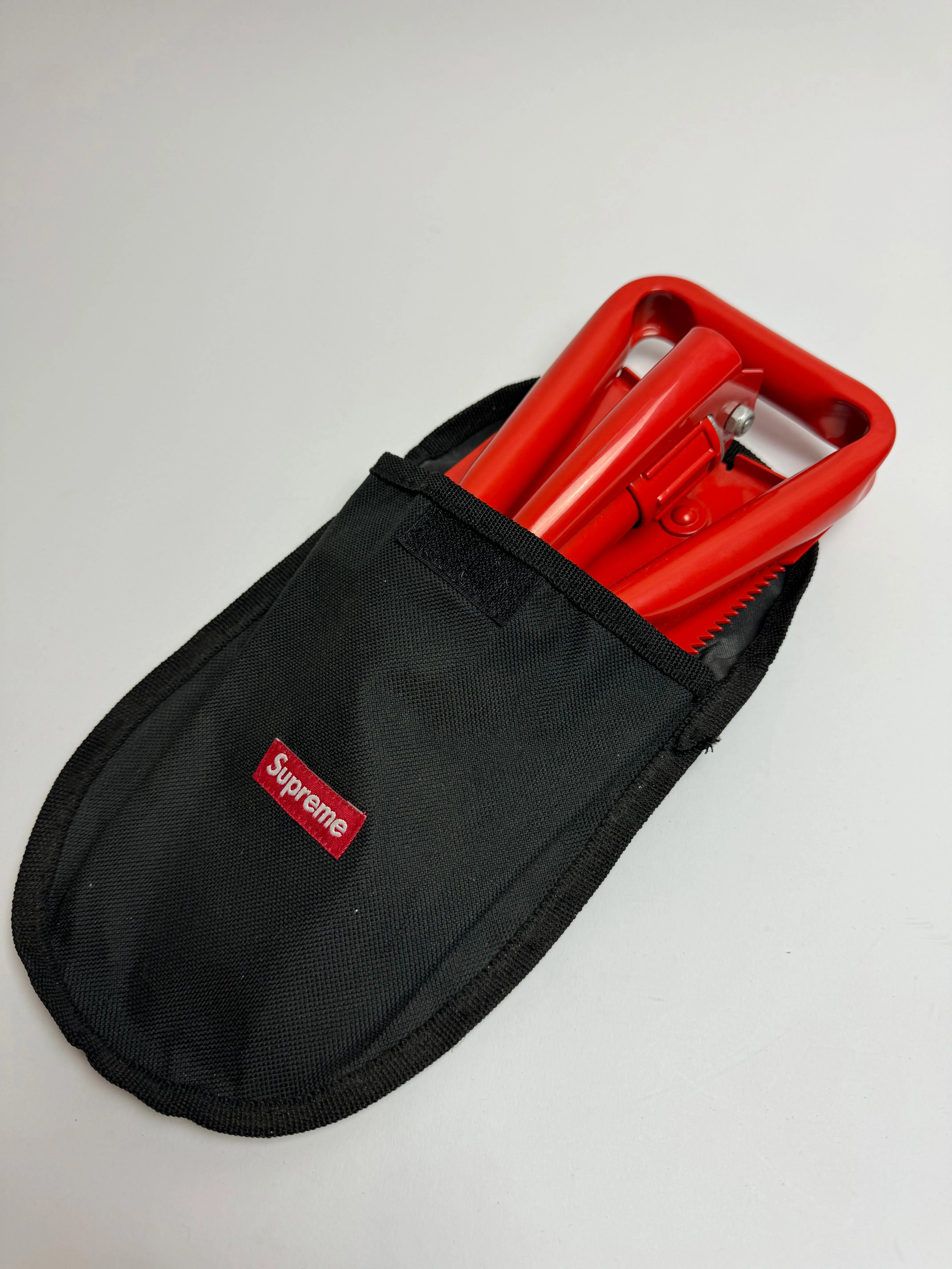 Supreme SOG Shovel